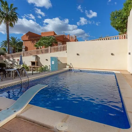 Villa 5 Bedroom Private Pool *